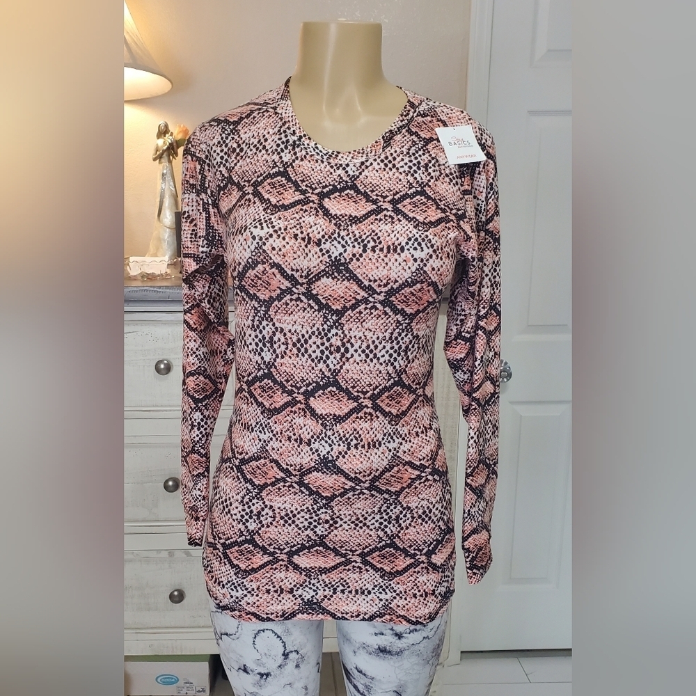 Sexy Basics Women's Pink Snake Print Top Size L